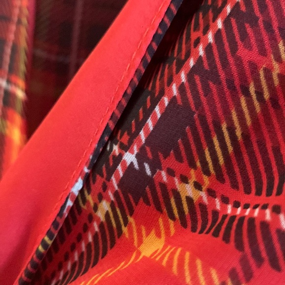 Lini Blouse - Picture 7 of 9